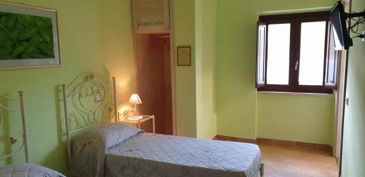 Agriturismo Il Casale Pica Posta Exterior photo